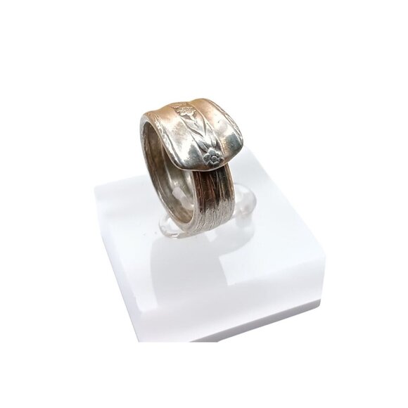 Vintage Silver Spoon Ring with Floral Engraving Wrap Ring - Picture 5 of 6